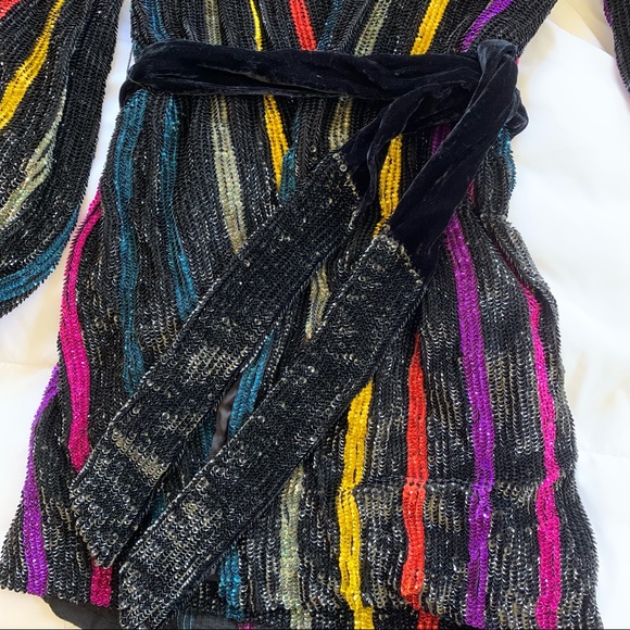 RETROFETE Gabrielle Long Sleeve Robe Wrap Dress - Picture 12 of 16